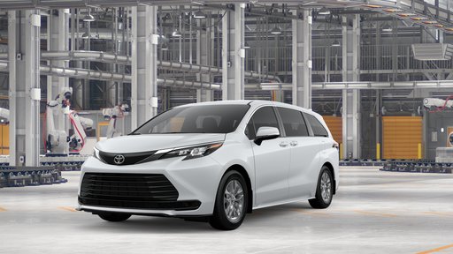 New 2026 Toyota Sienna FWD
